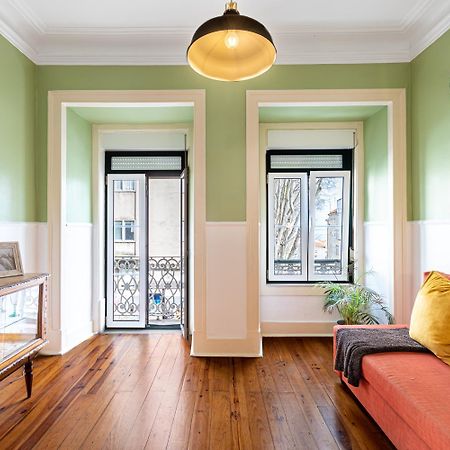 Spacious Apartment With Terrace At Graca Лиссабон Экстерьер фото